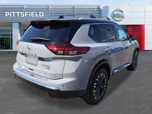 New 2026 Nissan Rogue Platinum w/ Platinum Premium Package image 3