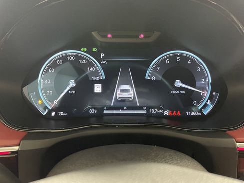 Used 2024 Genesis GV70 3.5T Sport w/ Sport Prestige Package image 16