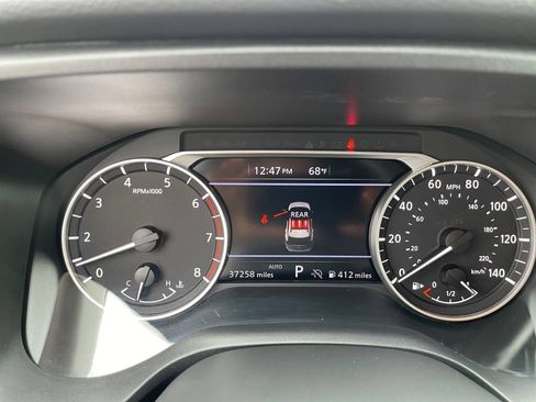 Used 2025 Nissan Rogue SV AWD/4WD image 18