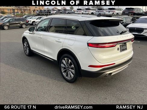 Used 2022 Lincoln Corsair Reserve w/ Equipment Group 201A image 3