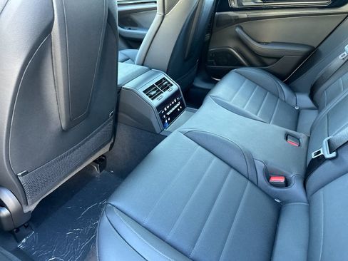 New 2026 Porsche Panamera 4 image 13