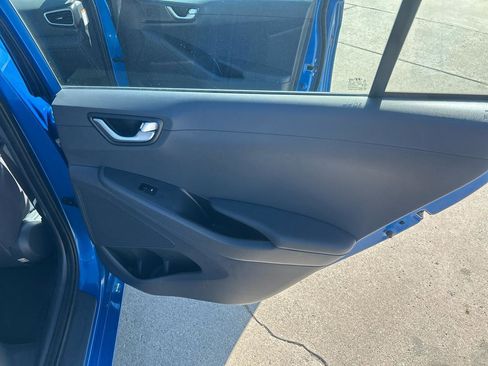 Used 2018 Hyundai Ioniq SEL w/ SEL Tech Package 02 FWD image 13