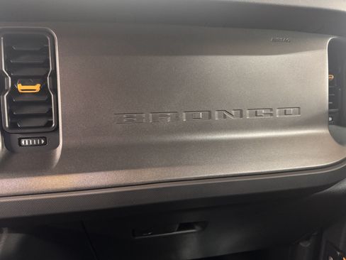 Used 2024 Ford Bronco Badlands AWD/4WD image 22