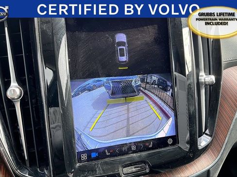 Certified 2023 Volvo XC60 B5 Ultimate w/ Protection Package Premier image 31