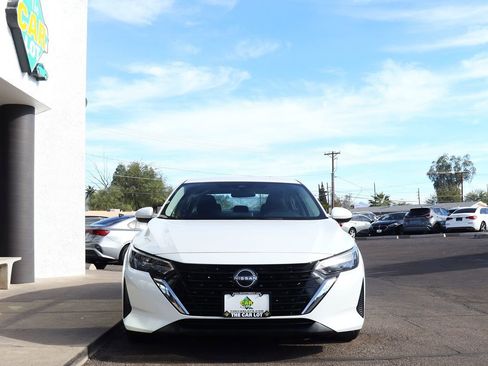 Used 2025 Nissan Sentra SV image 16