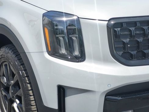 Used 2025 Kia Telluride SX Prestige X-Pro AWD/4WD image 8