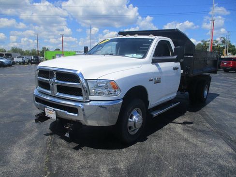 Used 2017 RAM 3500 Tradesman w/ Chrome Appearance Group AWD/4WD image 1