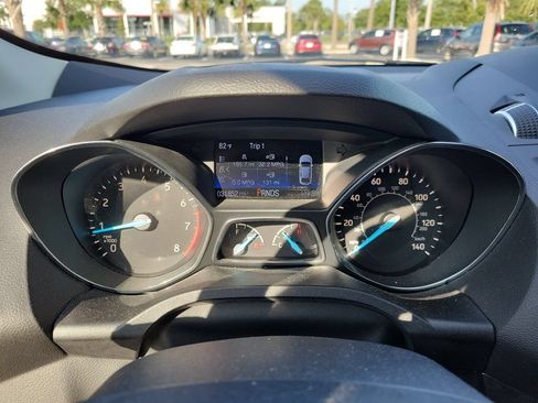 Used 2019 Ford Escape Titanium AWD/4WD image 31