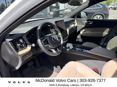 Used 2026 Volvo XC60 B5 Plus w/ Protection Package Premier AWD/4WD image 4