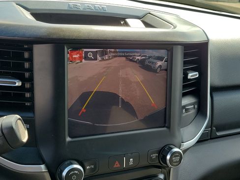 Used 2024 RAM 2500 Big Horn image 24