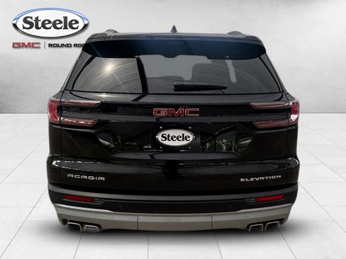 Used 2026 GMC Acadia Elevation w/ Elevation Premium Package FWD image 4