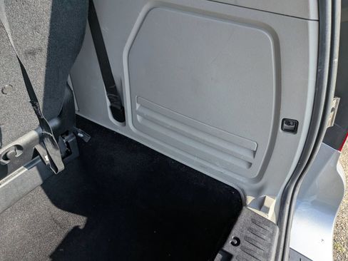Used 2019 Dodge Grand Caravan SXT FWD image 27