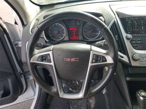 Used 2017 GMC Terrain SLT w/ Open Road Package image 16