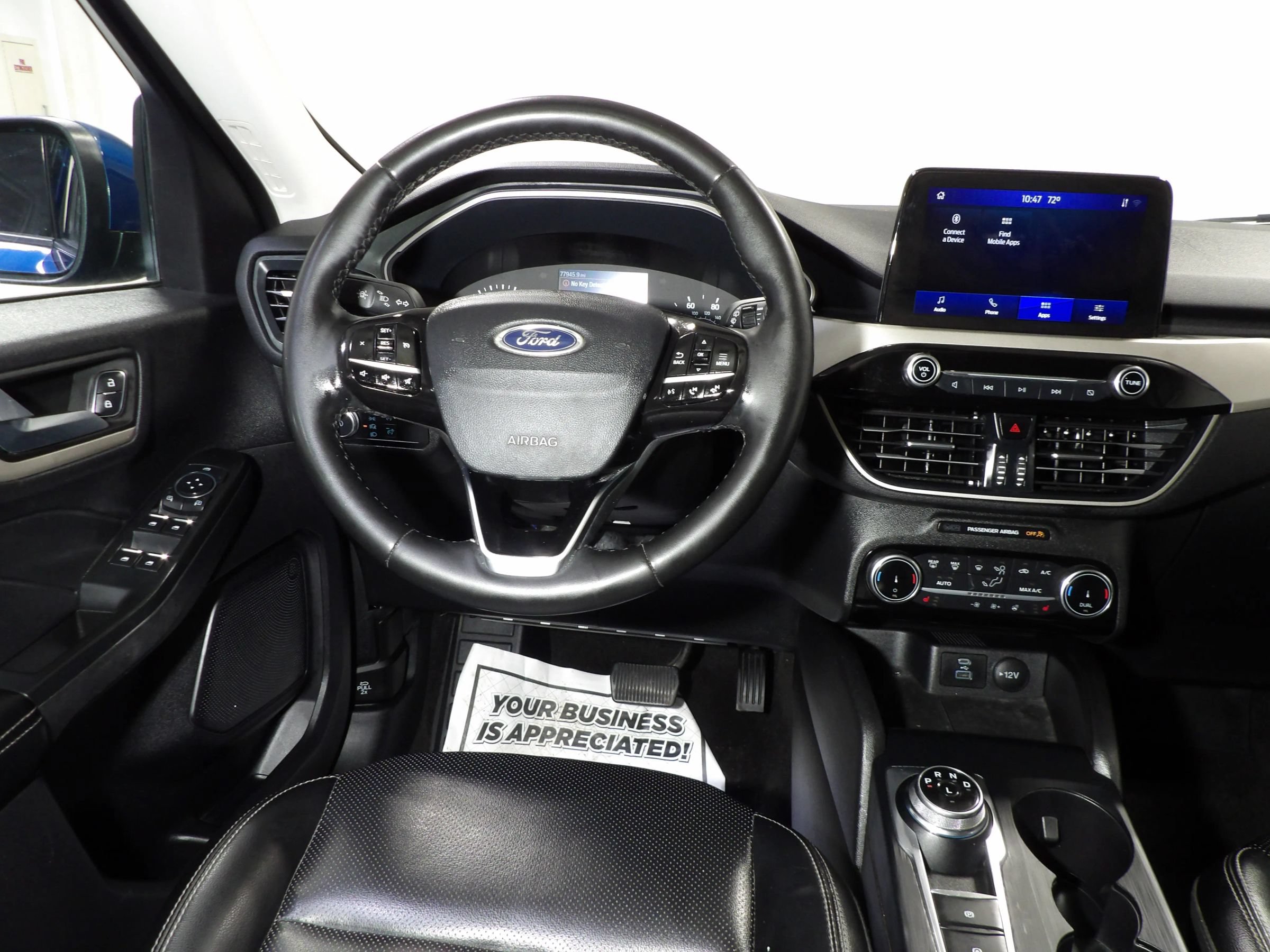 Used 2022 Ford Escape SEL FWD image 11