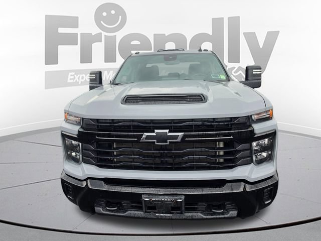 Used 2025 Chevrolet Silverado 2500 Custom w/ Custom Convenience Package AWD/4WD image 2