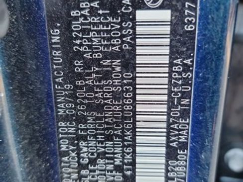 Used 2020 Toyota Camry XSE FWD image 19