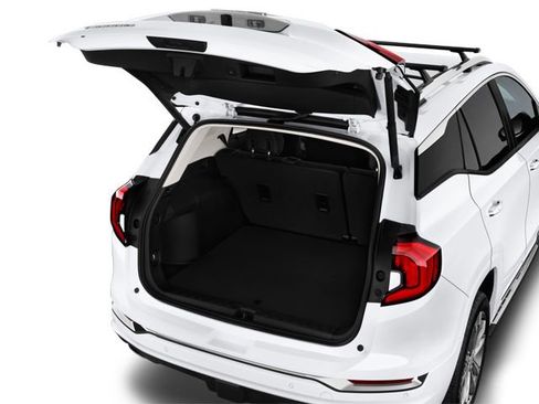 Used 2023 GMC Terrain SLT w/ Elevation Edition image 7