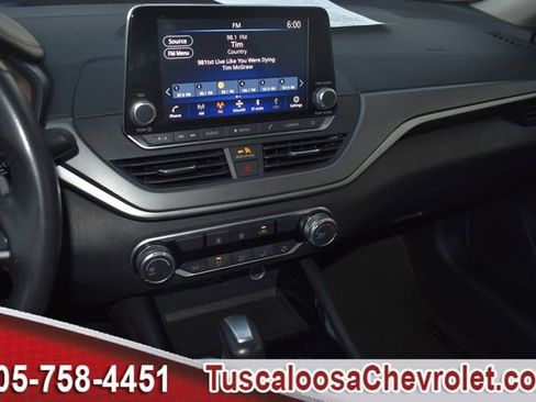 Used 2024 Nissan Altima 2.5 SR image 32