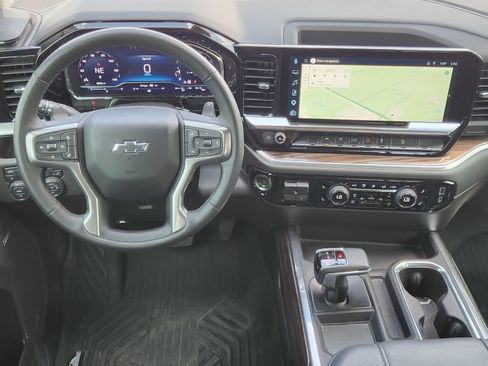 Used 2025 Chevrolet Silverado 1500 RST w/ Texas Edition Plus AWD/4WD image 28