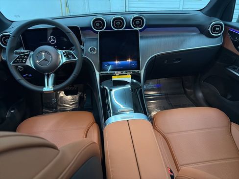 New 2026 Mercedes-Benz GLC 300 image 22