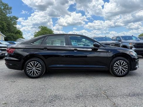 Used 2020 Volkswagen Jetta SE FWD image 10