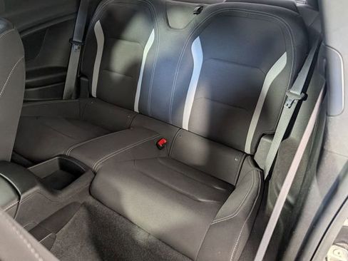 Used 2018 Chevrolet Camaro SS RWD image 23