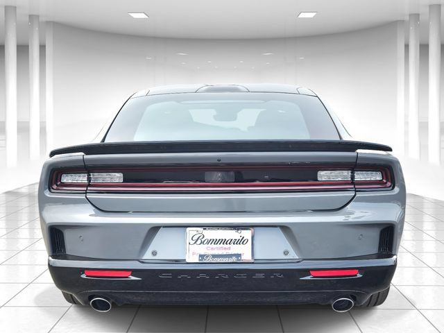 Used 2026 Dodge Charger Scat Pack AWD/4WD image 4