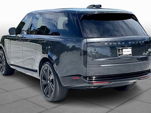 Used 2023 Land Rover Range Rover Long Wheelbase SE image 19