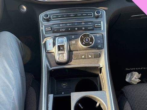 Used 2023 Hyundai Santa Fe SEL Convenience image 15