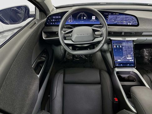 Used 2025 Lucid Air Pure RWD image 19