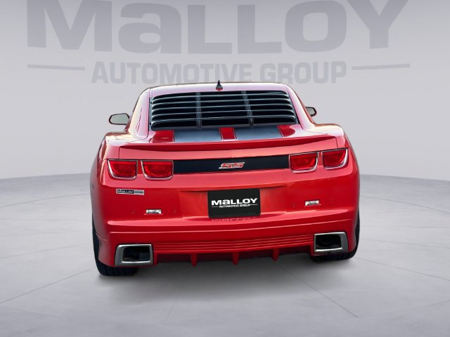 Used 2010 Chevrolet Camaro SS RWD image 4