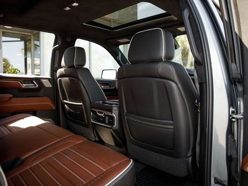 Used 2024 GMC Sierra 1500 Denali Ultimate image 46