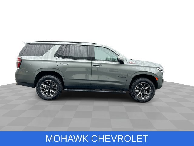 Used 2023 Chevrolet Tahoe Z71 w/ Z71 Off-Road Package AWD/4WD image 9