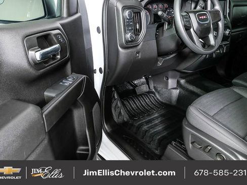 Used 2024 GMC Sierra 1500 Pro w/ Pro Value Package image 8