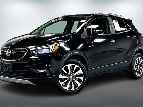 Used 2020 Buick Encore Essence image 3