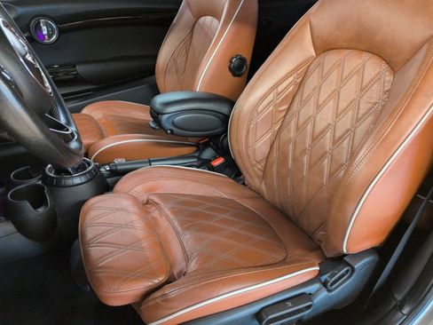 Used 2017 MINI Cooper S image 15