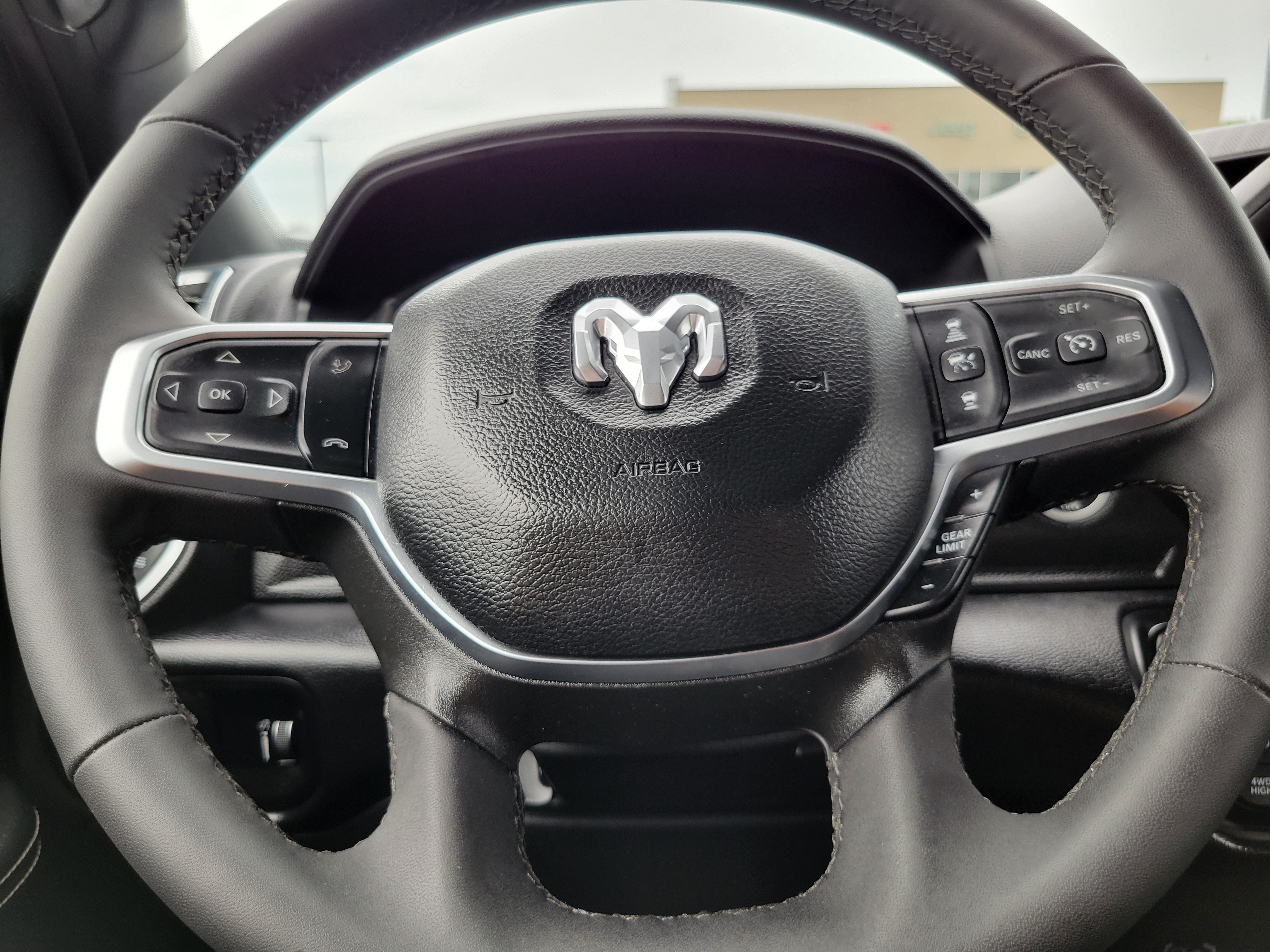 Used 2026 RAM 2500 Big Horn AWD/4WD image 8