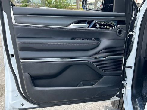 New 2026 Jeep Grand Wagoneer Summit w/ Rear Seat Video Group I image 56