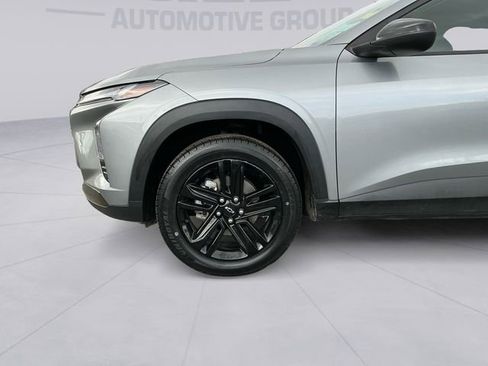 Used 2024 Chevrolet Trax ACTIV image 9