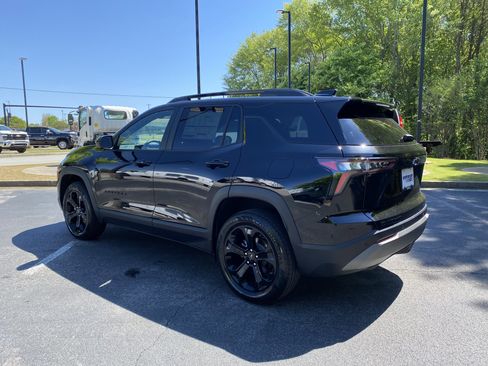 Used 2026 Chevrolet Equinox LT w/ Convenience Package II image 7