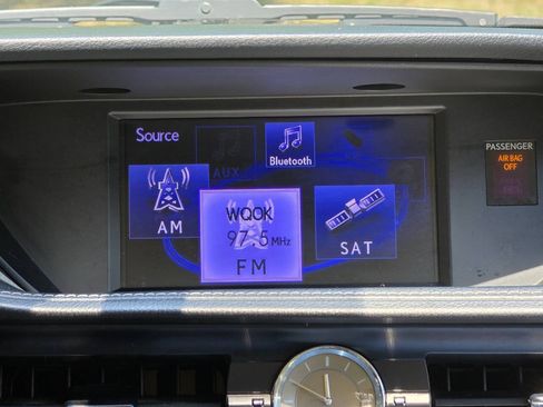 Used 2013 Lexus ES 300h w/ Premium Pkg FWD image 23