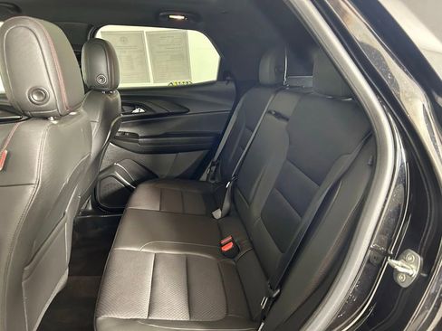 Used 2023 Chevrolet TrailBlazer RS w/ Sun and Liftgate Package AWD/4WD image 17