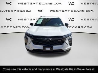 Used 2024 Chevrolet Trax RS w/ Sunroof Package FWD video 2