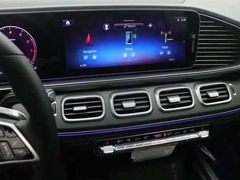 New 2026 Mercedes-Benz GLE 450 4MATIC Coupe image 6