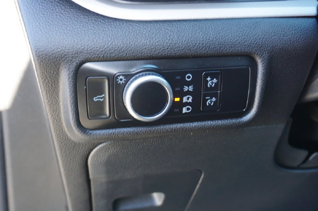 Certified 2024 Ford Explorer XLT RWD image 26
