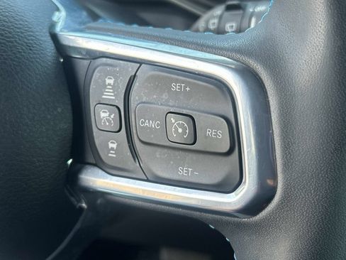 Used 2024 Jeep Wrangler High Altitude AWD/4WD image 25