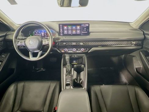 Used 2024 Honda Accord Touring image 28