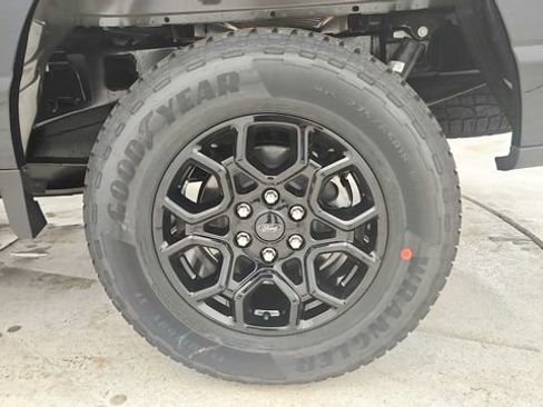 New 2026 Ford F150 XLT w/ Equipment Group 302A MID image 9