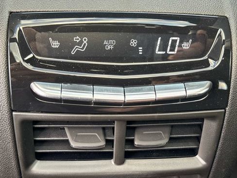 New 2026 Cadillac XT5 Premium Luxury w/ Driver Assist Package AWD/4WD image 14