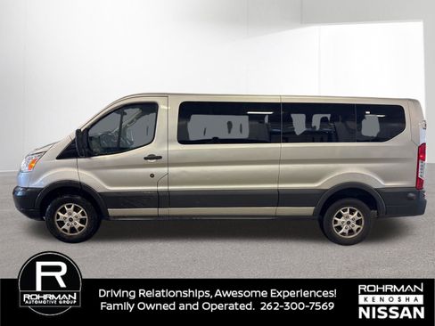 Used 2015 Ford Transit 350 XLT RWD image 3